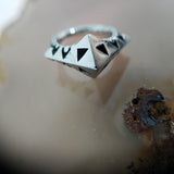 Hinged Tribal Septumclicker